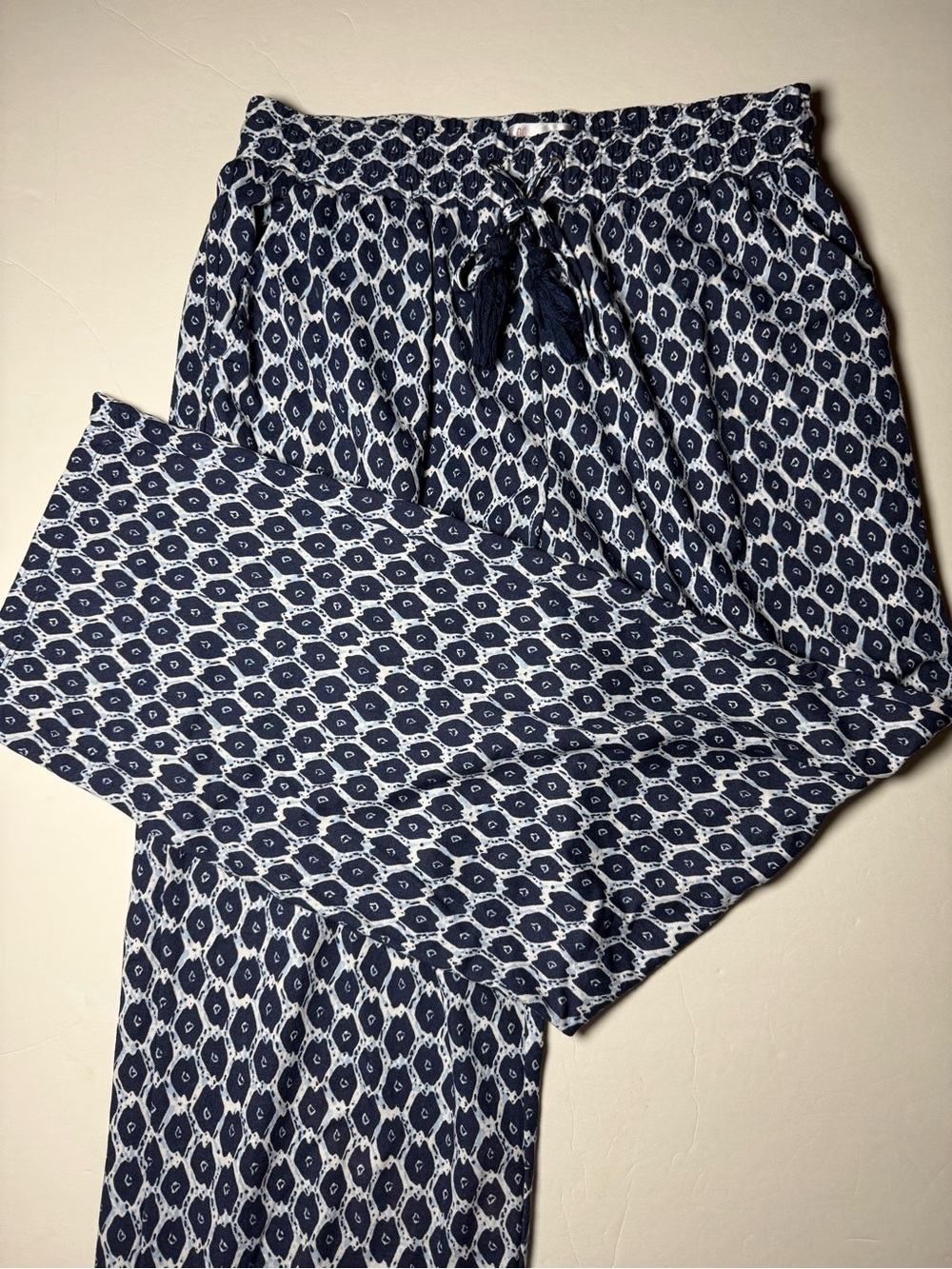 Belle Beach by Kim Gravel Wide Leg Beach Pants Blue White Print Tassel Sz small